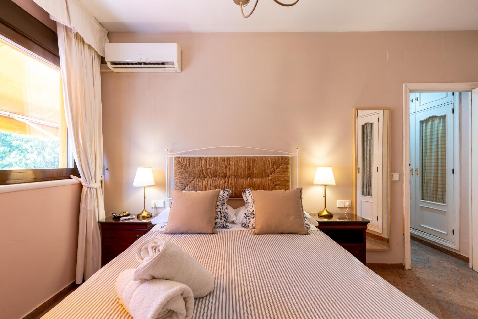 Penthouse!!! Center Of Seville!!! 2 Bedroom + 2 Bath!!! ภายนอก รูปภาพ